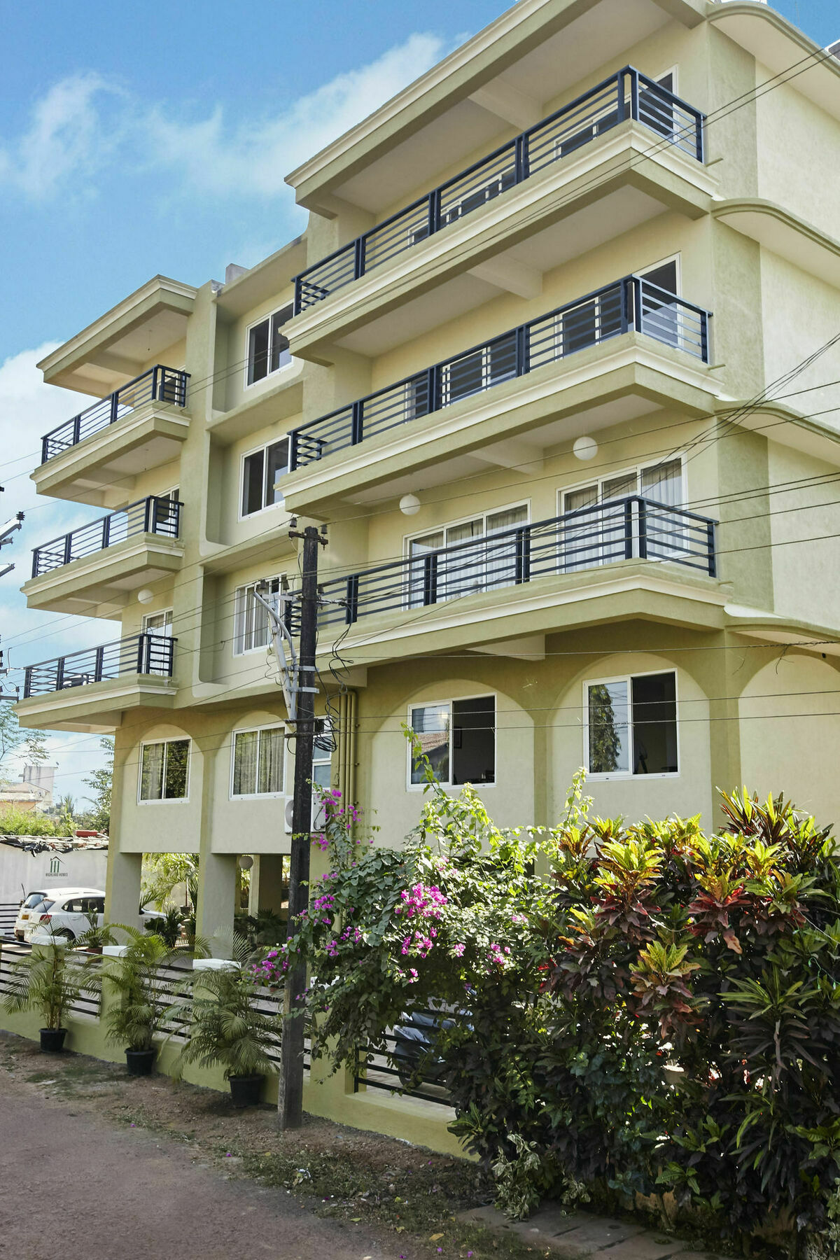 Hotel Highland Homes