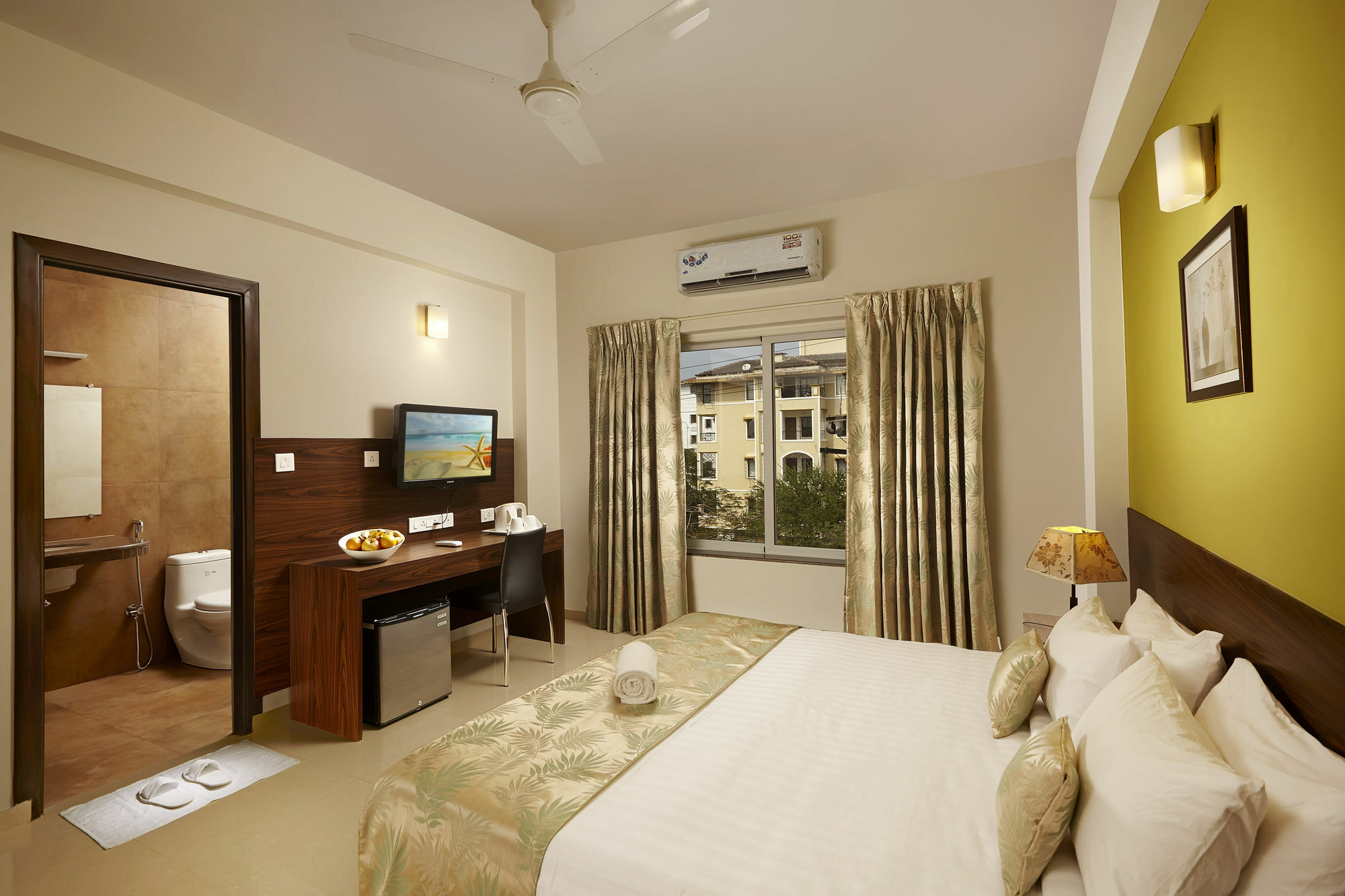 Hotel Highland Homes 2*